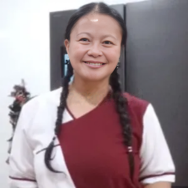 Julie - Filipino Maid