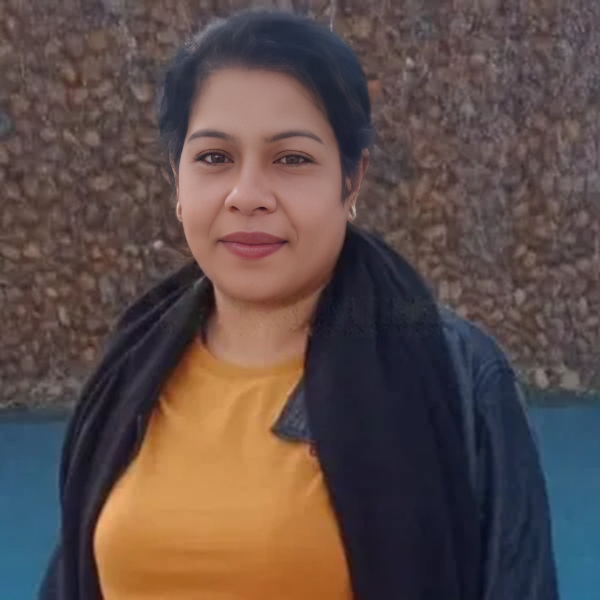 Nayomi - Sri Lankan Maid